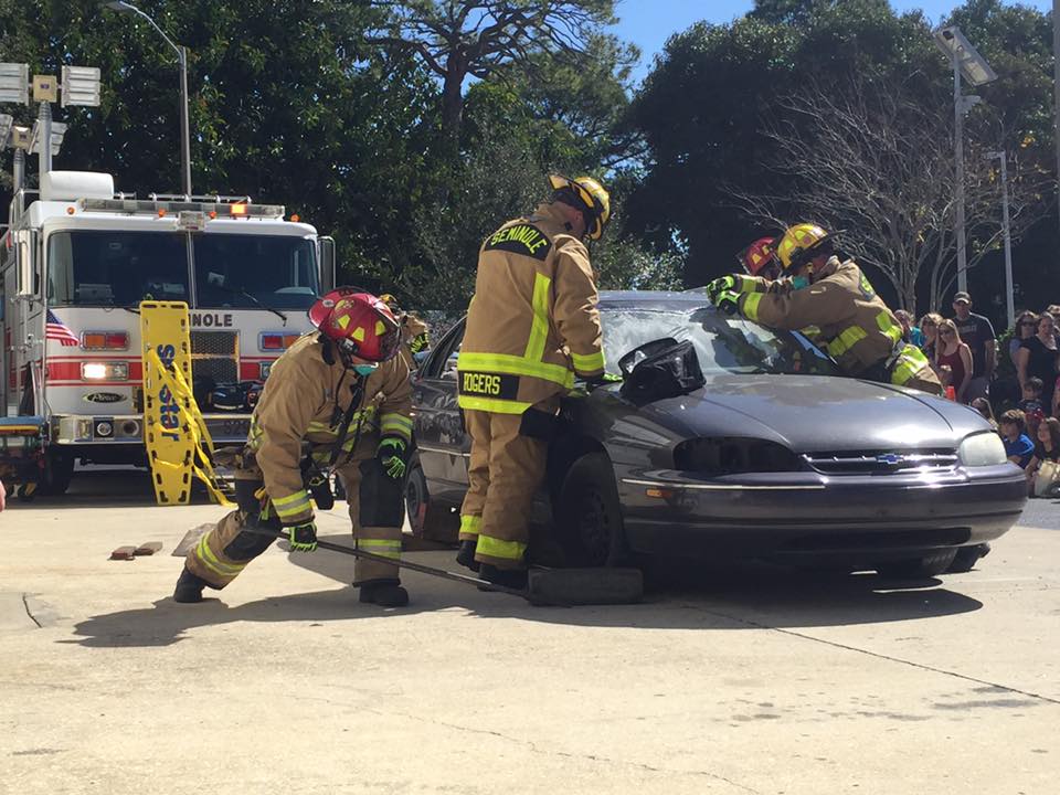 Fire Crew Digging